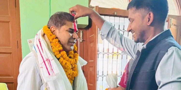 सामाजिक विकास इकाई सर्लाहीकाे रूपमा प्रमुख कुशवाहा हाँजिर ।